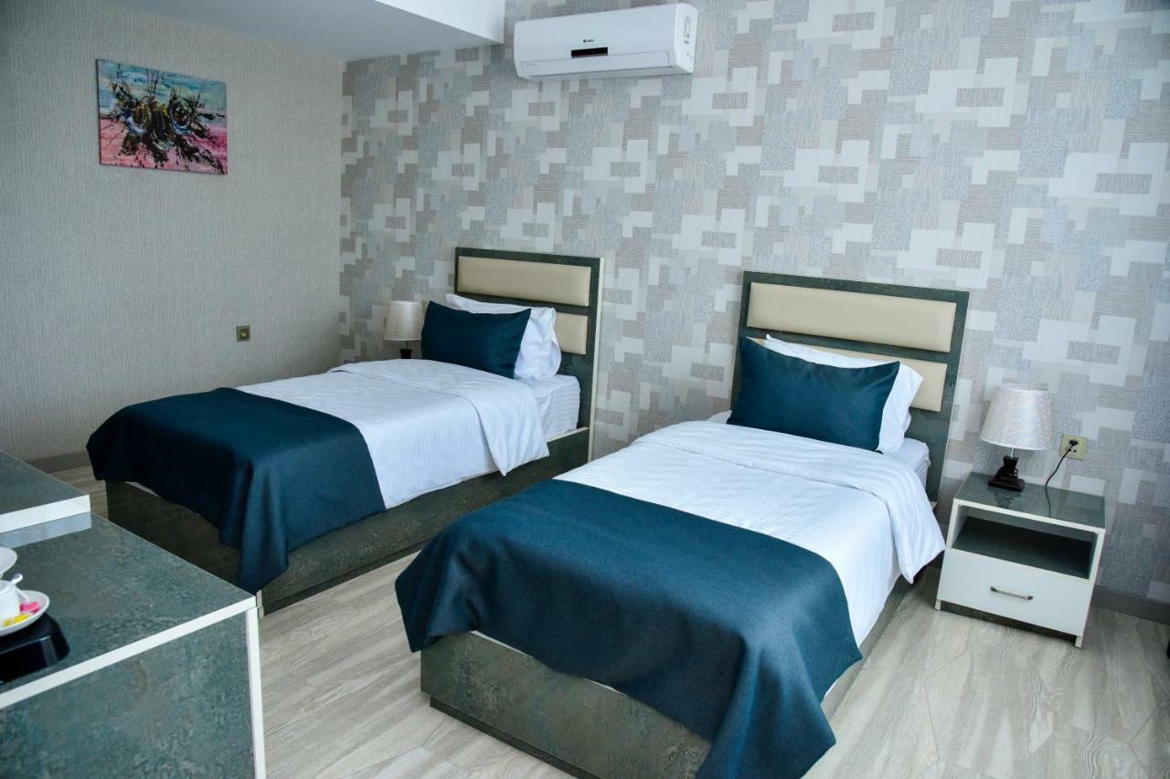 Supreme Hotel Баку Екстериор снимка