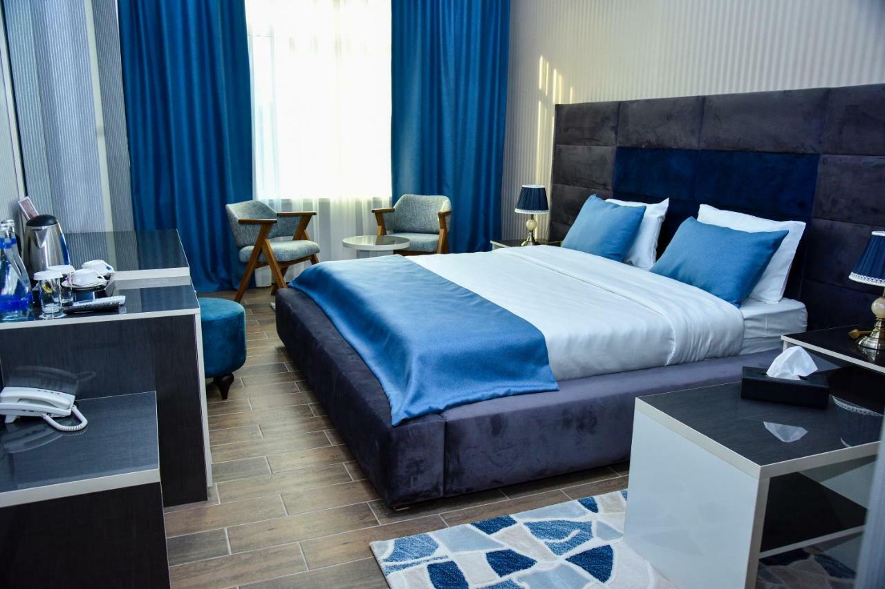 Supreme Hotel Баку Екстериор снимка