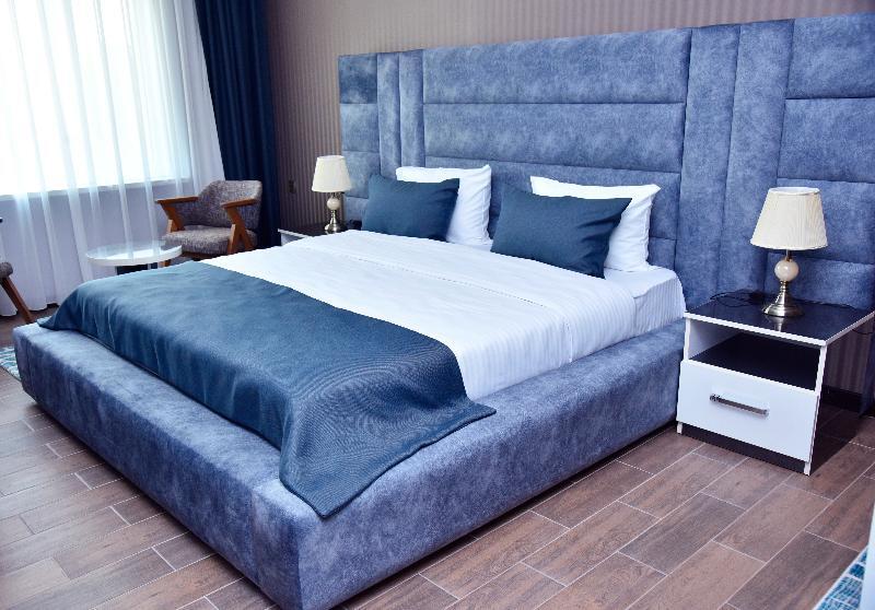 Supreme Hotel Баку Екстериор снимка