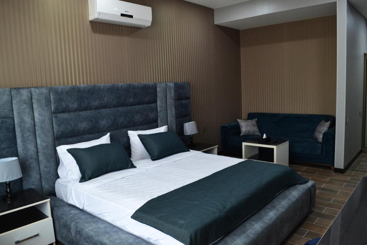 Supreme Hotel Баку Екстериор снимка